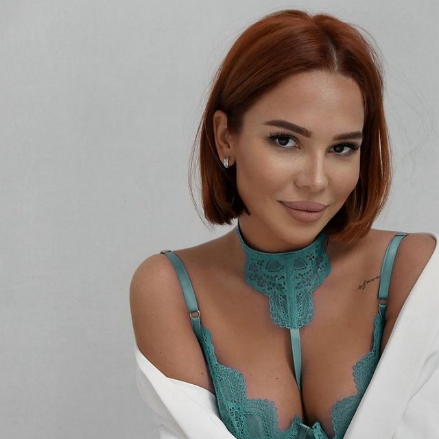 Катя Колисниченко и Солодовников подписали брачный договор Катя Колисниченко и Солодовников подписали брачный договор