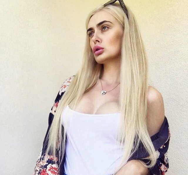 Яна Шафеева борется с хейтерами, не понимающими её стремления к совершенству Яна Шафеева борется с хейтерами, не понимающими её стремления к совершенству