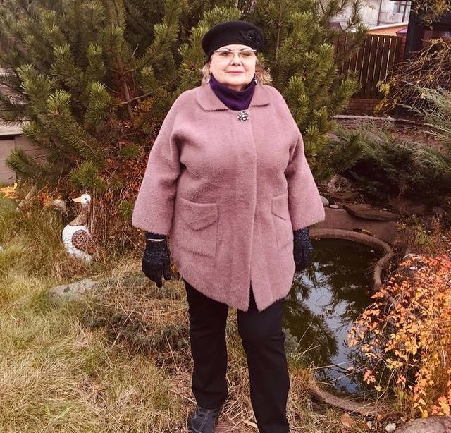 Мама Адеева появилась на поляне, чтобы женить сына на Ермаковой? Мама Адеева появилась на поляне, чтобы женить сына на Ермаковой?