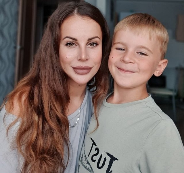 Ольга Ветер согласна отпустить Мишу на свадьбу его папы Глеба Жемчугова Ольга Ветер согласна отпустить Мишу на свадьбу его папы Глеба Жемчугова