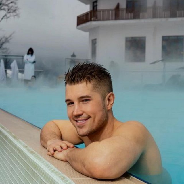 Роман Гриценко: Люблю просыпаться в отеле с видом на горы Роман Гриценко: Люблю просыпаться в отеле с видом на горы