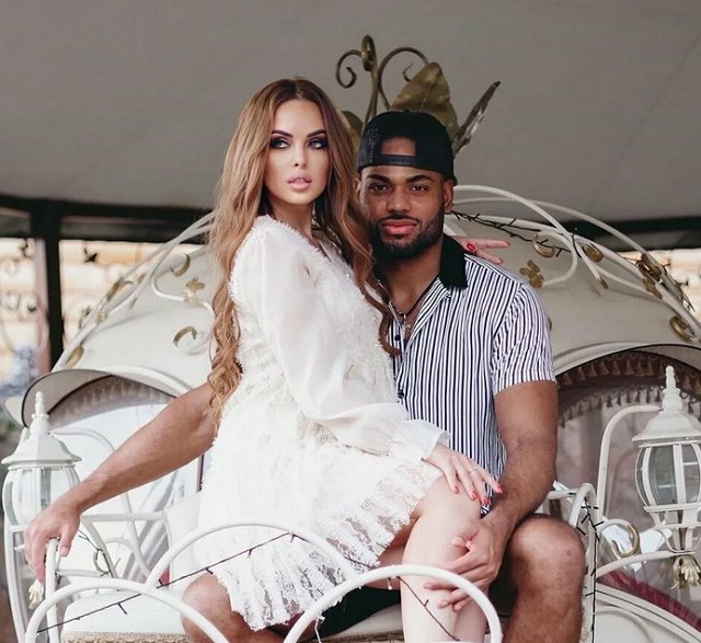 Ефременкова намекнула на желание вернуть Мондезира Ефременкова намекнула на желание вернуть Мондезира