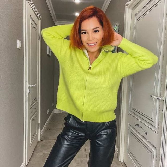 Юлия Салибекова откровенно рассказала сыновьям правду о разводе с их отцом Юлия Салибекова откровенно рассказала сыновьям правду о разводе с их отцом