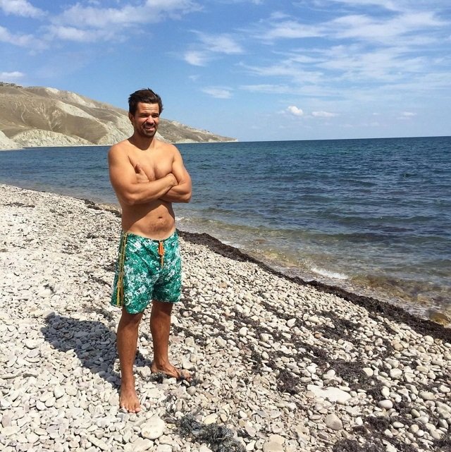 ����� ����� ���: ���� ������