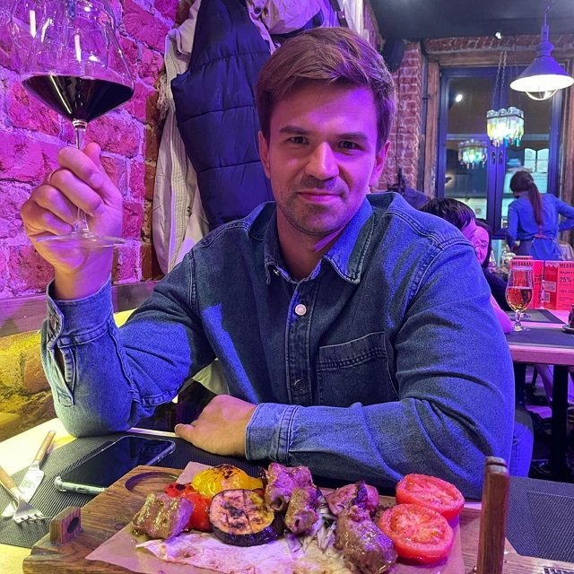 ����� ����� ���: ���� ������