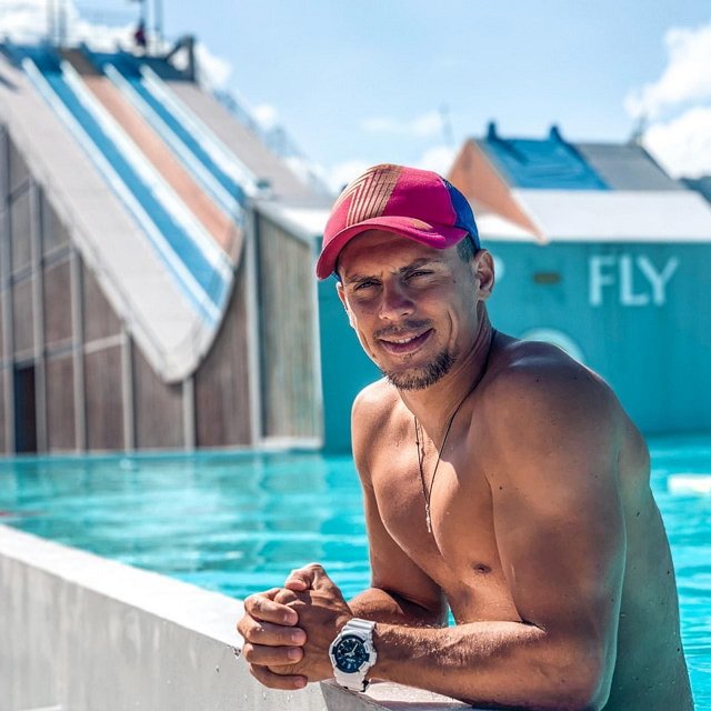 �������� ������� ����� ������� � ��������