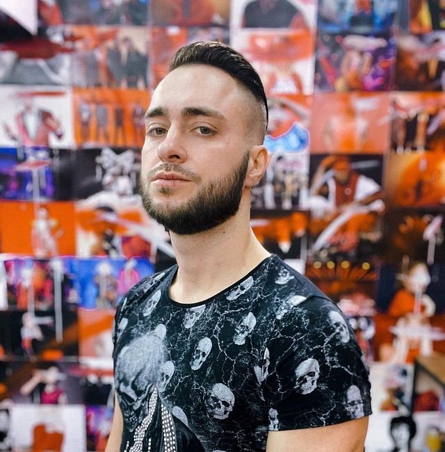 Безус намерен продолжить общение с Захаровой вопреки запретам Репиной Безус намерен продолжить общение с Захаровой вопреки запретам Репиной