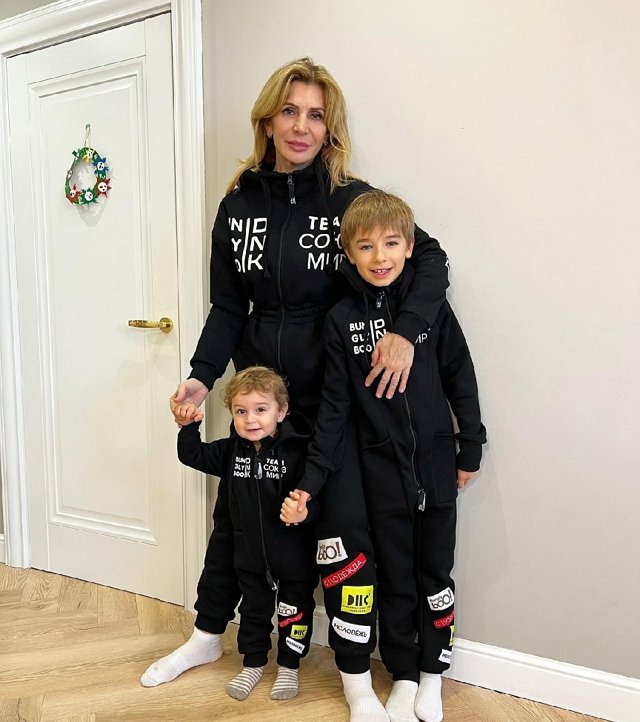 Ирина Агибалова: Жить рядом, но не вместе! Ирина Агибалова: Жить рядом, но не вместе!