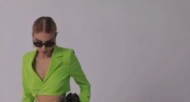 Паршина и Кохно задумались об увеличении груди по примеру Марины Капаклы Паршина и Кохно задумались об увеличении груди по примеру Марины Капаклы