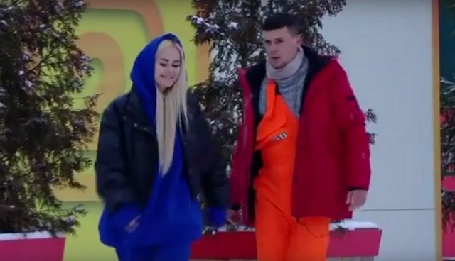 Для чего Барзиков держит на проекте свою жену? Для чего Барзиков держит на проекте свою жену?