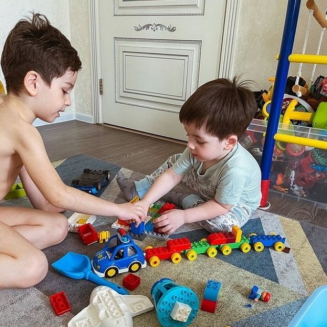 Фото детей участников Дома-2 (5.04.2022) Фото детей участников Дома-2 (5.04.2022)