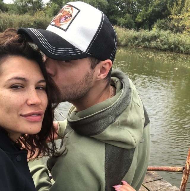 ����� ����� ���: ������ ������