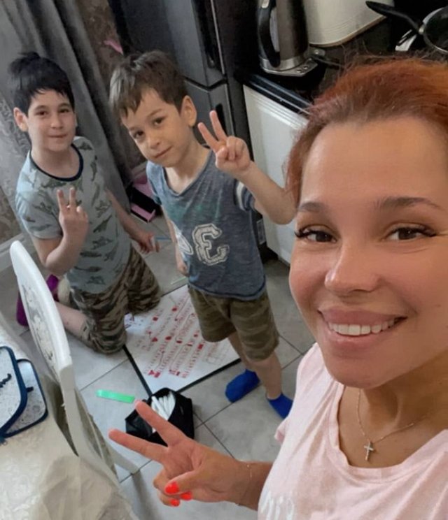 Фото детей участников Дома-2 (9.04.2022) Фото детей участников Дома-2 (9.04.2022)