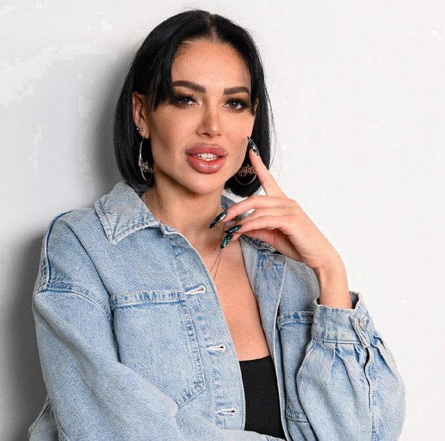 ����� ����� ���������� �������� � ������ ��� � ����� �����