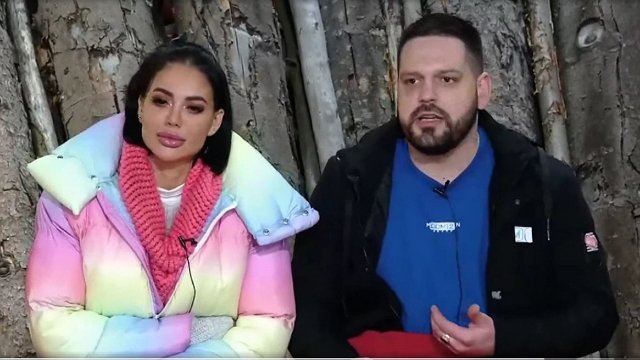 Белая улетела в Новосибирск к родным Дубровского Белая улетела в Новосибирск к родным Дубровского