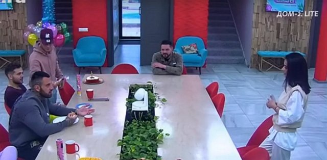 Грант раскрыл враньё Кристины Бухынбалтэ Грант раскрыл враньё Кристины Бухынбалтэ