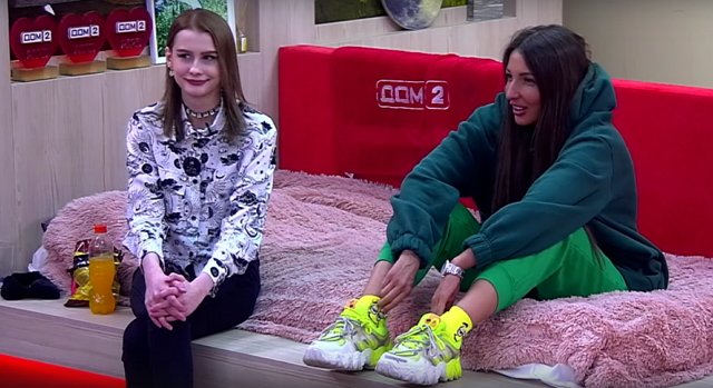 Юная Рита Осадчая настроилась на отношения со следователем Сергеем Гусаровым Юная Рита Осадчая настроилась на отношения со следователем Сергеем Гусаровым