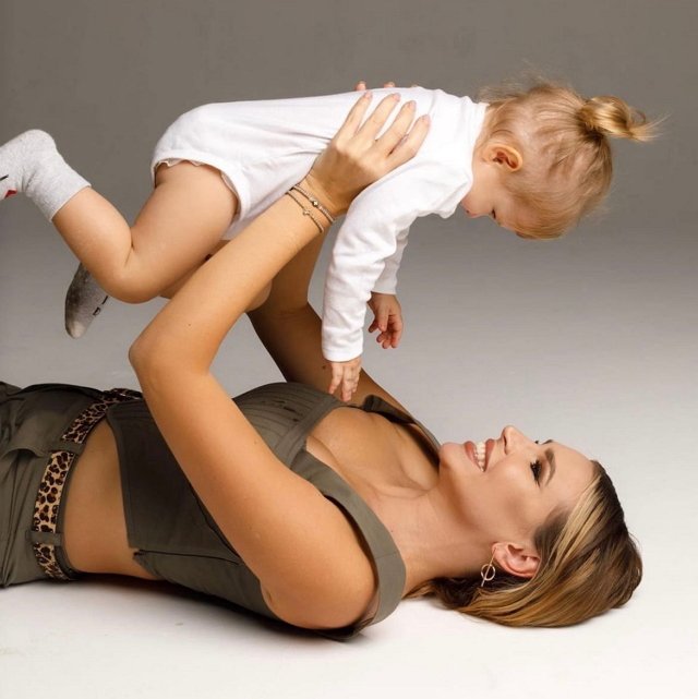 Фото детей участников Дома-2 (24.04.2022) Фото детей участников Дома-2 (24.04.2022)