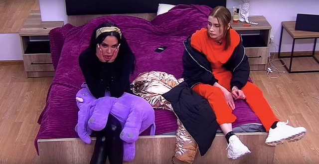 Пары на проекте переругались из-за девичника Ермаковой Пары на проекте переругались из-за девичника Ермаковой