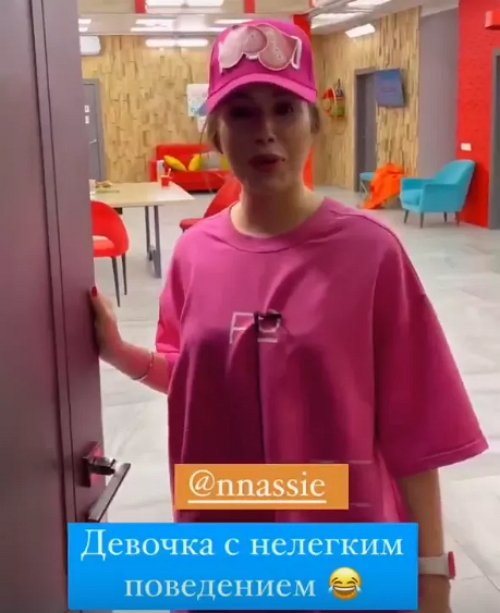 Тигран Салибеков грустит из-за отсутствия на проекте интересных девушек Тигран Салибеков грустит из-за отсутствия на проекте интересных девушек