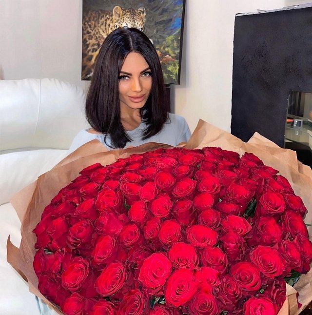 Анна Брянская: Сижу и думаю Анна Брянская: Сижу и думаю