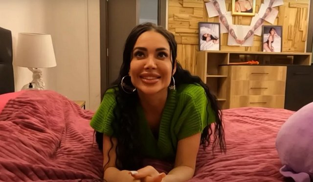 Поругавшись с Дубровским, Белая стала ходить на дружеские свидания Поругавшись с Дубровским, Белая стала ходить на дружеские свидания