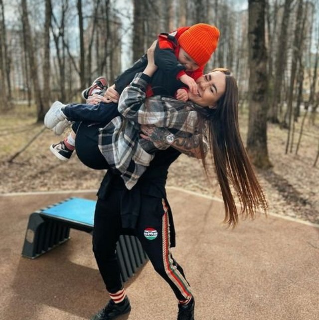 Фото детей участников Дома-2 (5.05.2022) Фото детей участников Дома-2 (5.05.2022)