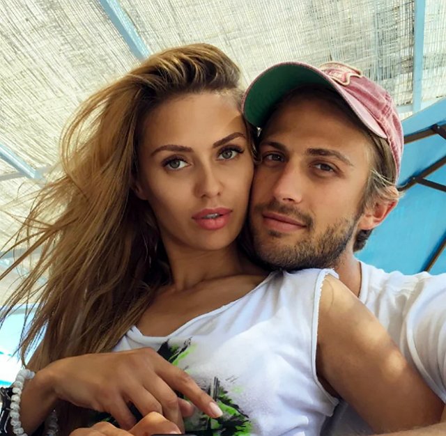 Вика Боня рассказала о конфликте с Алексом Смерфитом Вика Боня рассказала о конфликте с Алексом Смерфитом