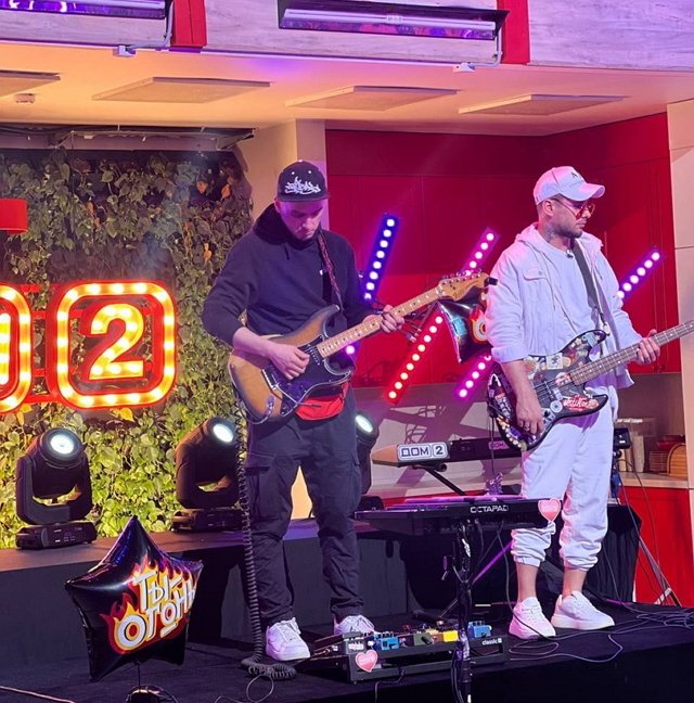 Скандалы в паре привели Ромашова к успеху в профессиональной сфере Скандалы в паре привели Ромашова к успеху в профессиональной сфере