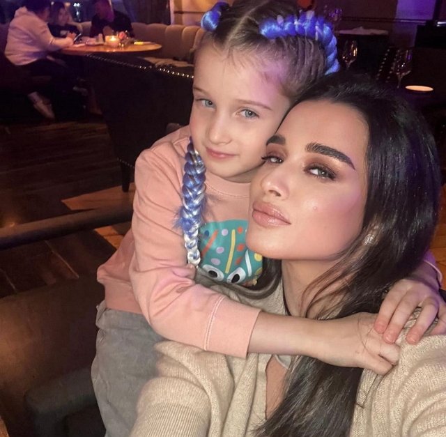 Фото детей участников Дома-2 (7.05.2022) Фото детей участников Дома-2 (7.05.2022)