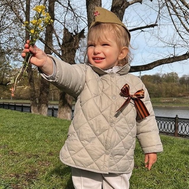 Фото детей участников Дома-2 (11.05.2022) Фото детей участников Дома-2 (11.05.2022)