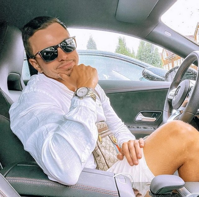 Гусев не верит, что у Романец появился молодой кавалер Гусев не верит, что у Романец появился молодой кавалер