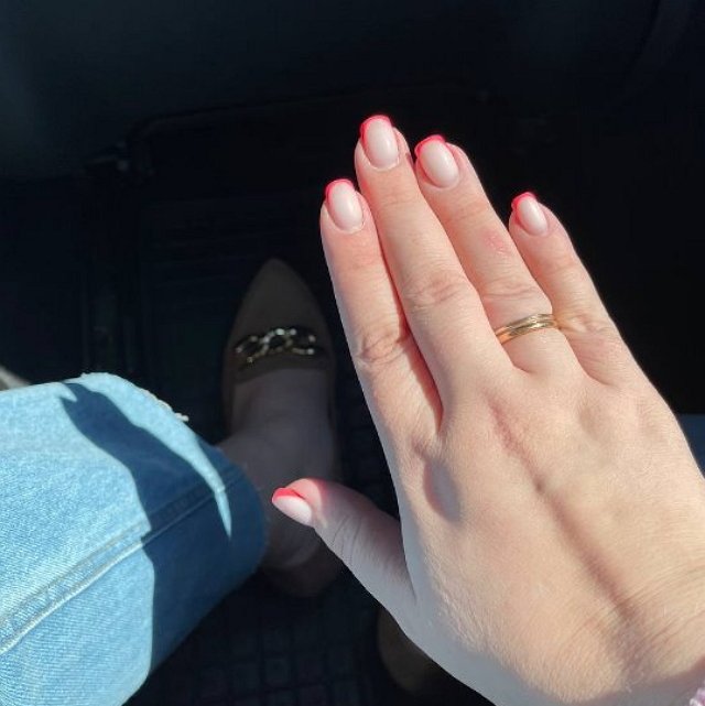 Александра Черно: Ура, я влезла в кольцо! Александра Черно: Ура, я влезла в кольцо!