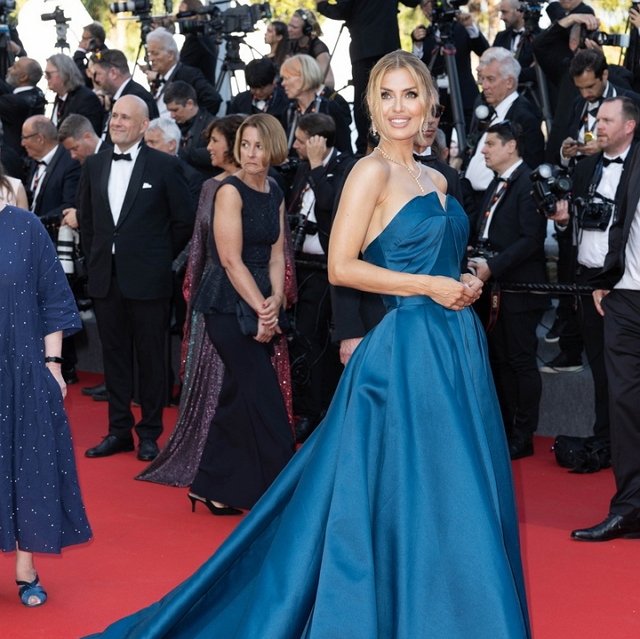 Вику Боню выгнали с красной ковровой дорожки в Каннах Вику Боню выгнали с красной ковровой дорожки в Каннах