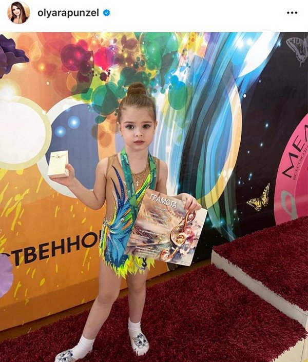 Ольга Дмитренко: Это просто невыносимо читать Ольга Дмитренко: Это просто невыносимо читать