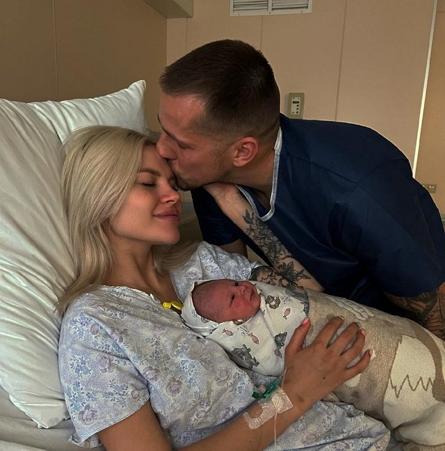 Анна Кобелева: Мы родители! Анна Кобелева: Мы родители!