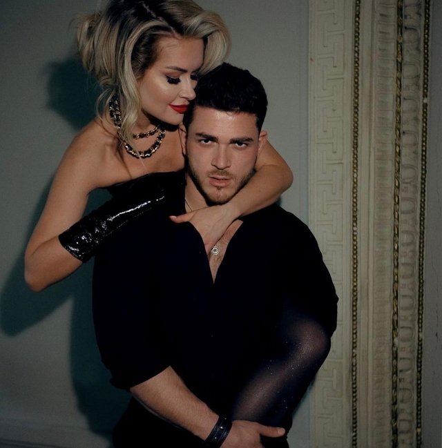 Роман Капаклы не видит смысла в детях от Марины Африкантовой Роман Капаклы не видит смысла в детях от Марины Африкантовой