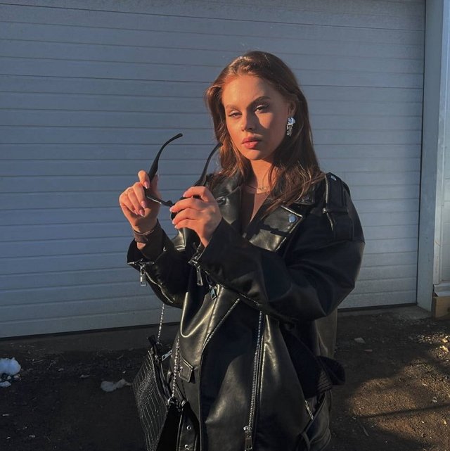 Истерики Гориной могут сорвать заграничный отпуск Артура Истерики Гориной могут сорвать заграничный отпуск Артура