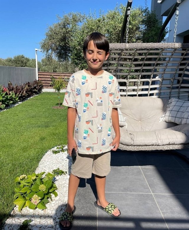 Фото детей участников Дома-2 (26.05.2022) Фото детей участников Дома-2 (26.05.2022)