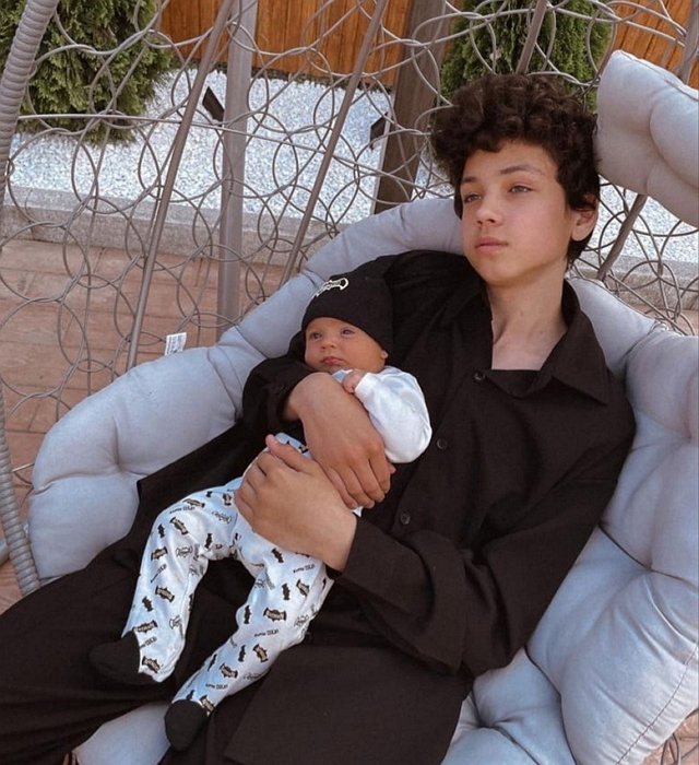 Фото детей участников Дома-2 (31.05.2022) Фото детей участников Дома-2 (31.05.2022)