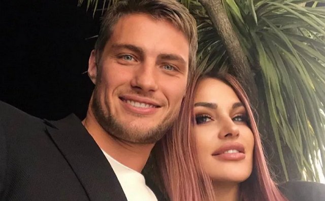 Супруги Задойновы рискуют жизнью своей дочери Супруги Задойновы рискуют жизнью своей дочери