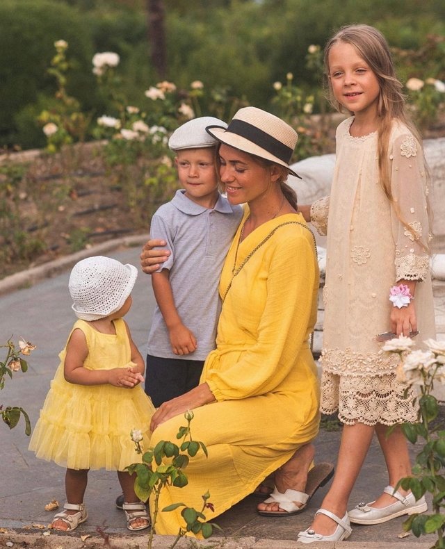 Мария Круглыхина: Да, я воспитываю детей одна! Мария Круглыхина: Да, я воспитываю детей одна!