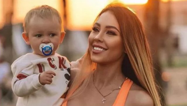 Алёна Савкина вернулась в привычному образу жизни после приезда мамы Алёна Савкина вернулась в привычному образу жизни после приезда мамы