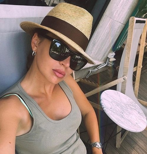 Элла Суханова: Вот честно, достали! Элла Суханова: Вот честно, достали!