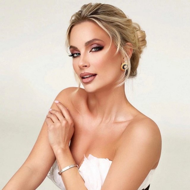 Кристина Черкасова: Вернулись в Москву - всё по новой Кристина Черкасова: Вернулись в Москву - всё по новой