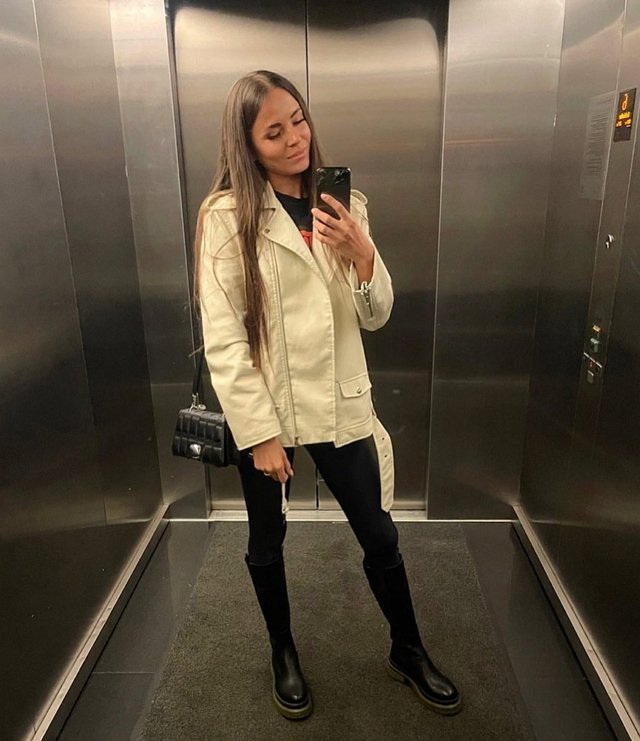 Ольга Жарикова: Любит ли счастье тишину? Ольга Жарикова: Любит ли счастье тишину?