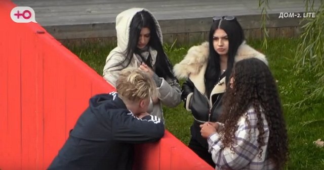 Барзиков подставил новичка и упрятал его в изолятор Барзиков подставил новичка и упрятал его в изолятор