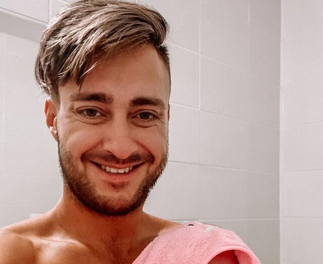 Безус считает себя виноватым в расставании с матерью своей 3-месячной дочери Безус считает себя виноватым в расставании с матерью своей 3-месячной дочери