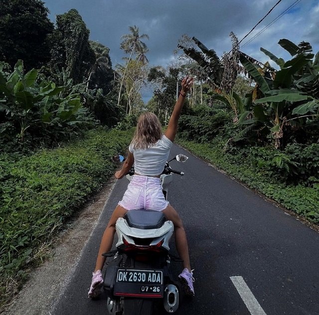 Анастасия Бигрина: Стоит только подумать, как всё сбывается! Анастасия Бигрина: Стоит только подумать, как всё сбывается!
