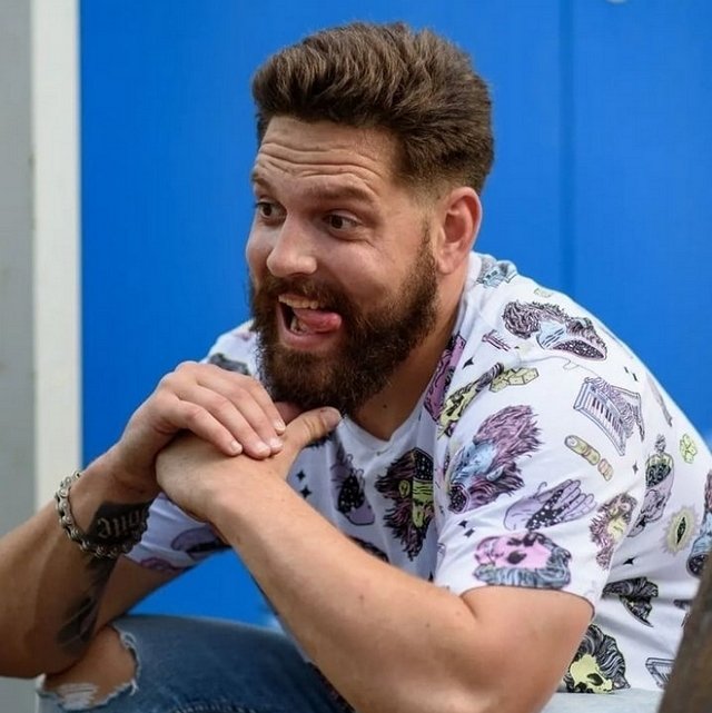 Влада Дубровского выгнали с Дома-2 Влада Дубровского выгнали с Дома-2